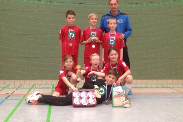 2. Platz der E2-Jugend beim Radeberger-Cup