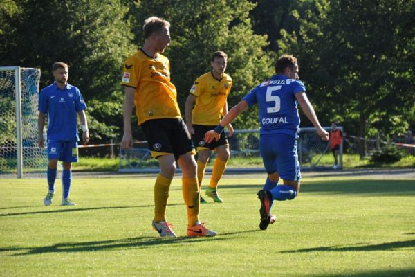  Dynamo gegen Liberec - über 2.100 Zuschauer waren dabei