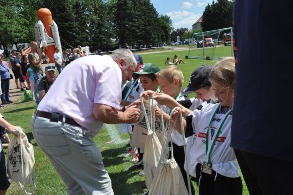 11. Kinderfest im Volksbank Stadion