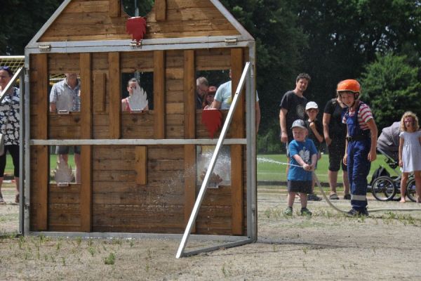 11. Kinderfest im Volksbank Stadion