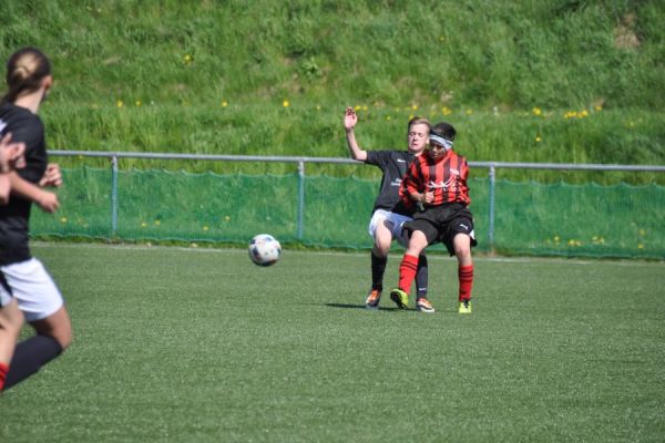 Bilder vom Spiel SSV Neustadt/Sachsen gegen VfL Pirna-Copitz 07 2.