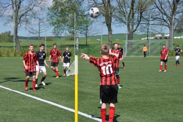 Bilder vom Spiel SSV Neustadt/Sachsen gegen VfL Pirna-Copitz 07 2.