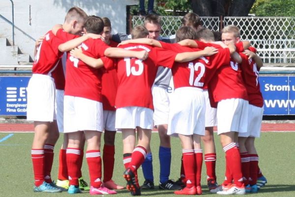 Bilder vom Spiel Heidenauer SV gegen SpG Neustadt/Sebnitz