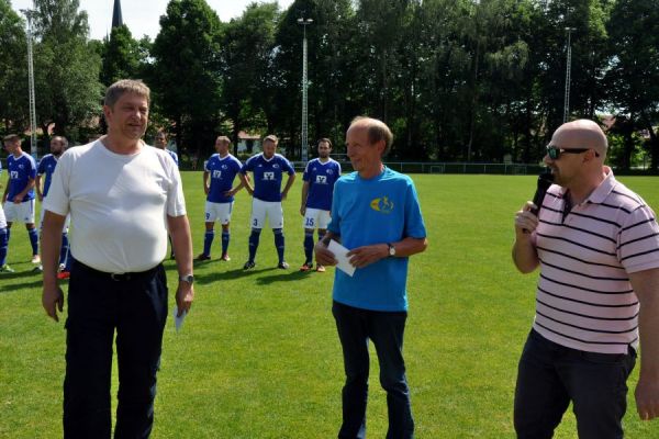 Bilder vom Spiel SSV Neustadt/Sachsen gegen VfL Pirna-Copitz 07 2.