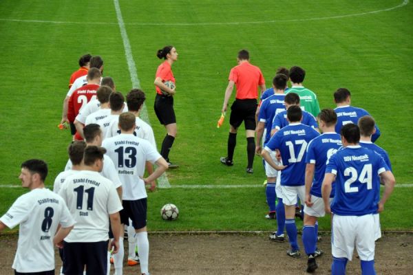 Bilder vom Spiel SSV Neustadt/Sachsen gegen FV Blau-Weiß Stahl Freital 2.