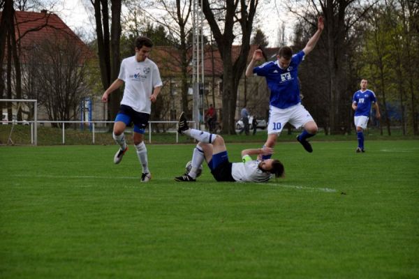 Bilder vom Spiel SSV Neustadt/Sachsen gegen FV Blau-Weiß Stahl Freital 2.