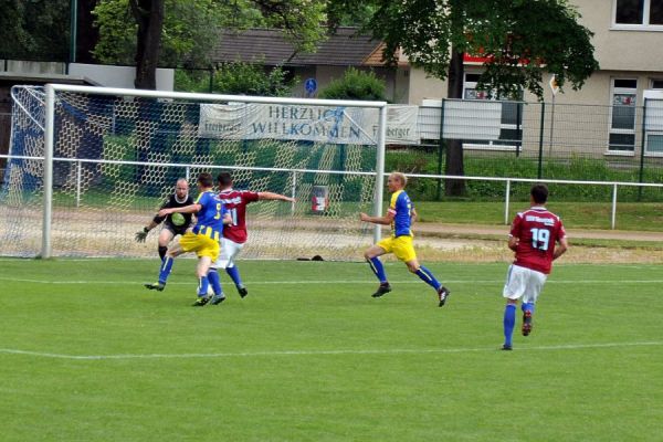 Bilder vom Spiel SSV Neustadt/Sachsen gegen SV Blau-Gelb Stolpen