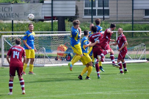 Bilder vom Spiel SSV Neustadt/Sachsen gegen FSV Dippoldiswalde