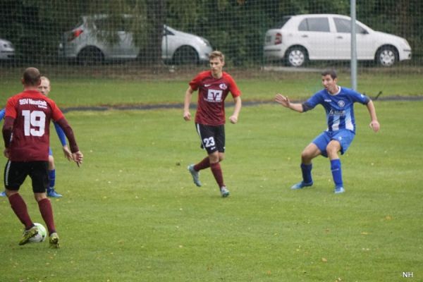 Bilder vom Spiel Höckendorfer FV gegen SSV Neustadt/Sachsen