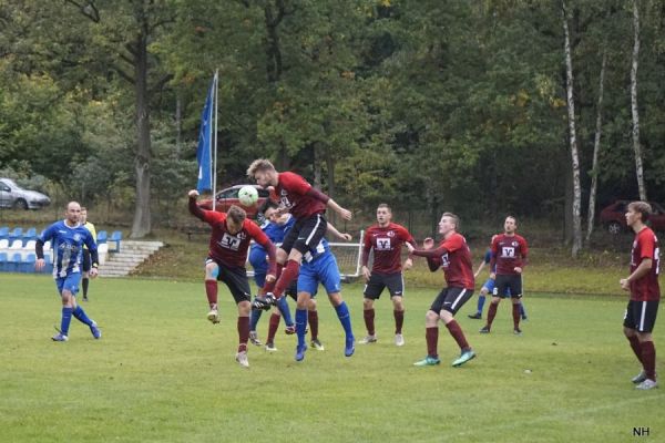 Bilder vom Spiel Höckendorfer FV gegen SSV Neustadt/Sachsen