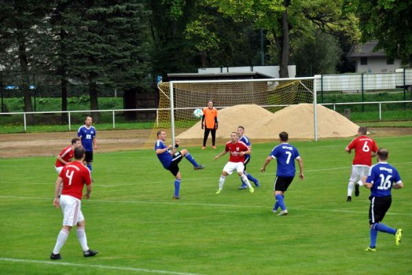 Bilder vom Spiel SSV Neustadt/Sachsen gegen SG Traktor Reinhardtsdorf 1.