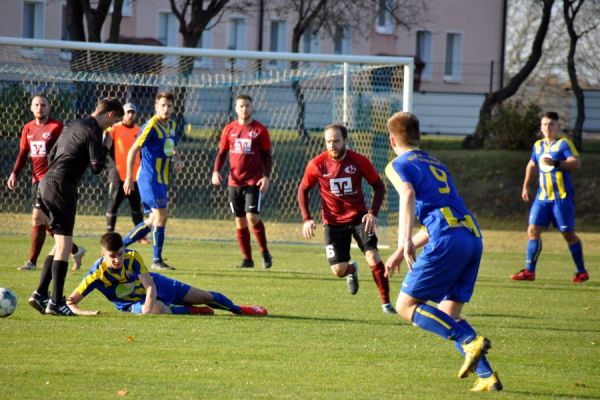 Bilder vom Spiel SV Blau-Gelb Stolpen gegen SSV Neustadt/Sachsen