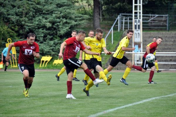 Bilder vom Spiel SSV Neustadt/Sachsen gegen SV Rabenau