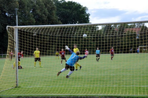 Bilder vom Spiel SSV Neustadt/Sachsen gegen SV Rabenau