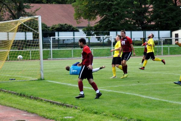 Bilder vom Spiel SSV Neustadt/Sachsen gegen SV Rabenau