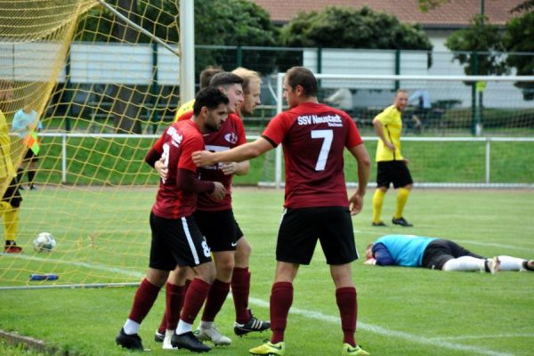 Bilder vom Spiel SSV Neustadt/Sachsen gegen SV Rabenau