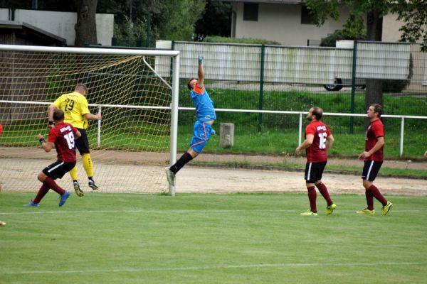 Bilder vom Spiel SSV Neustadt/Sachsen gegen SV Rabenau