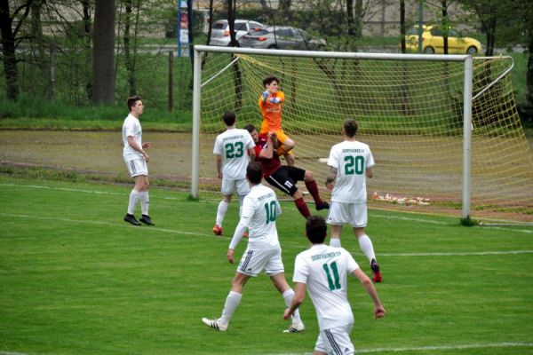 Bilder vom Spiel SSV Neustadt/Sachsen gegen Dorfhainer SV