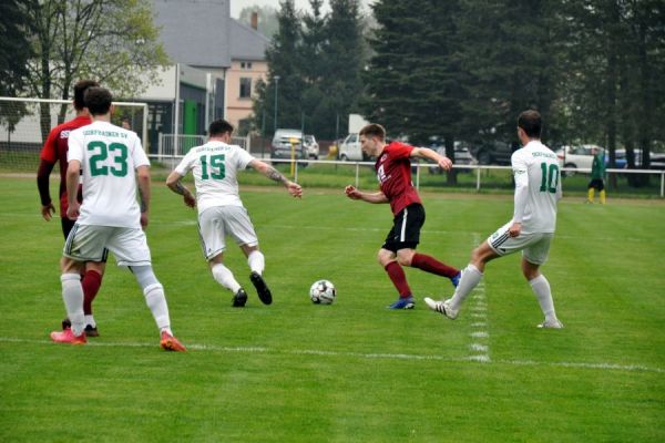 Bilder vom Spiel SSV Neustadt/Sachsen gegen Dorfhainer SV