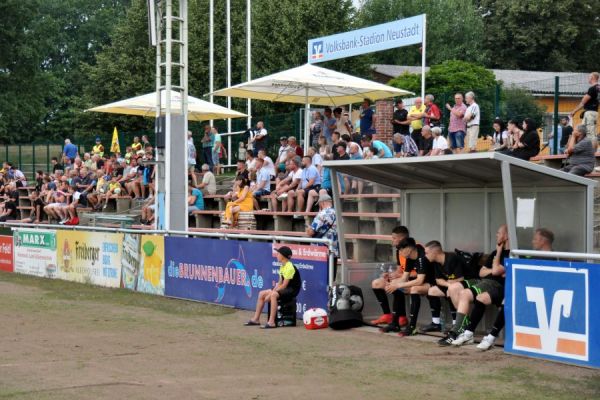 Bilder vom Spiel SSV Neustadt/Sachsen gegen SV Post Germania Bautzen