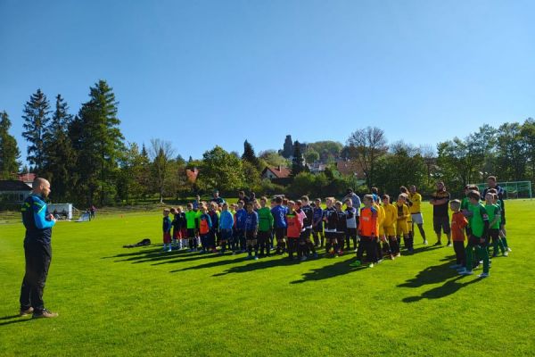 Bilder vom Spiel SV Blau-Gelb Stolpen gegen SSV Neustadt/Sachsen