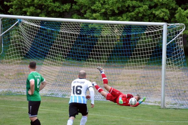 Bilder vom Spiel SSV Neustadt/Sachsen gegen TSV Graupa