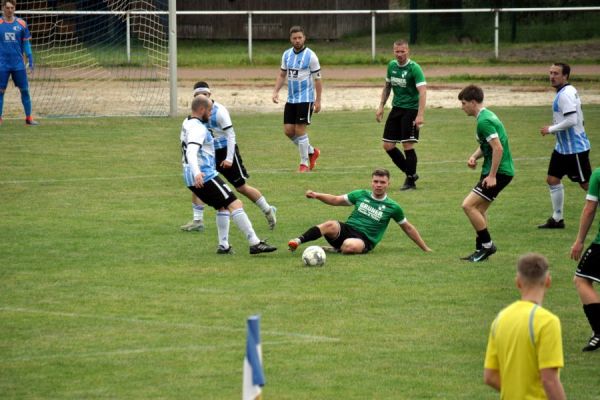 Bilder vom Spiel SSV Neustadt/Sachsen gegen TSV Graupa