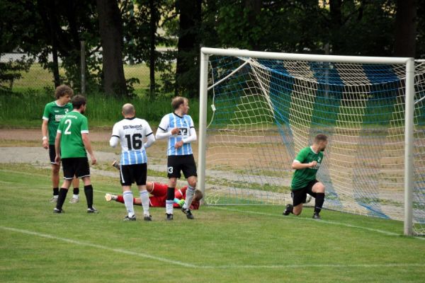 Bilder vom Spiel SSV Neustadt/Sachsen gegen TSV Graupa