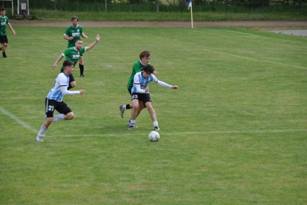 Bilder vom Spiel SSV Neustadt/Sachsen gegen TSV Graupa