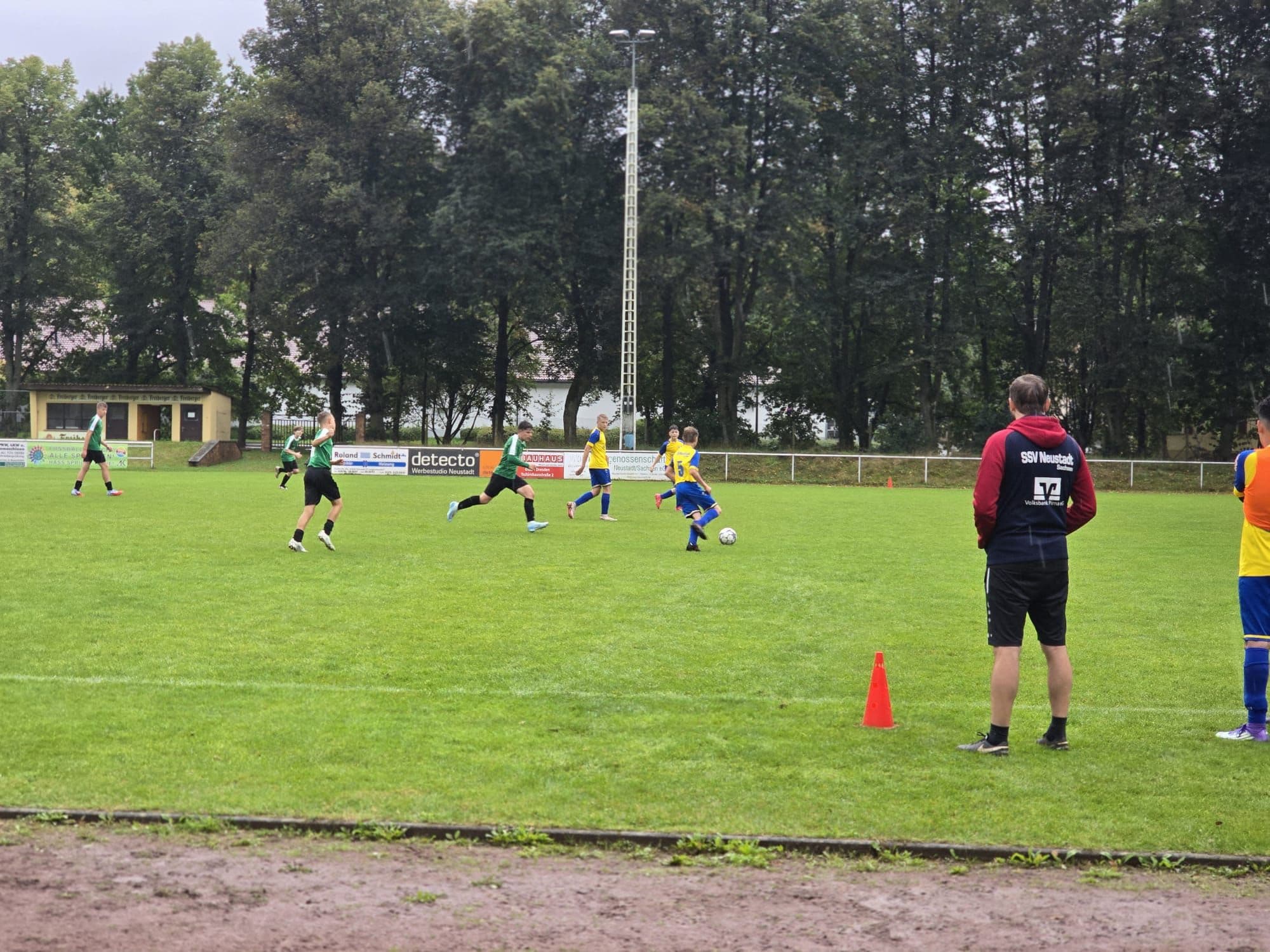 PHOTO-2025-09-14-17-35-44 3.jpg